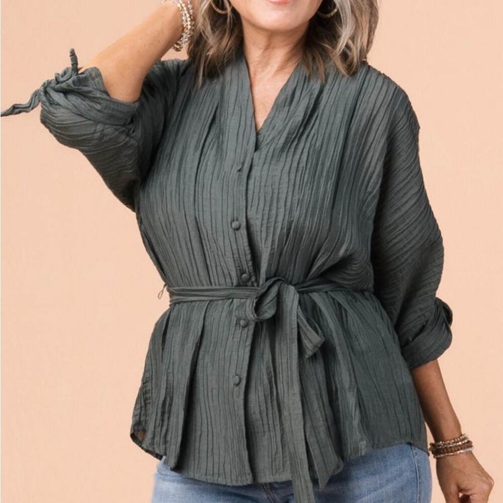 Umgee Medium Pleated Dolman Belted Blouse Top